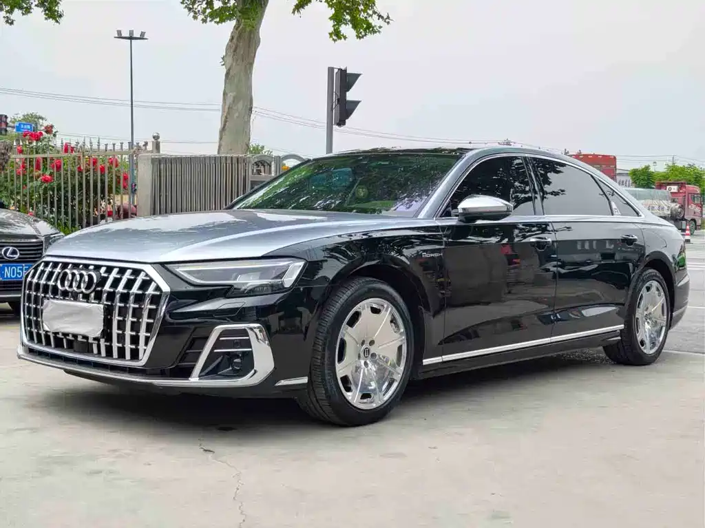 Audi A8 2023