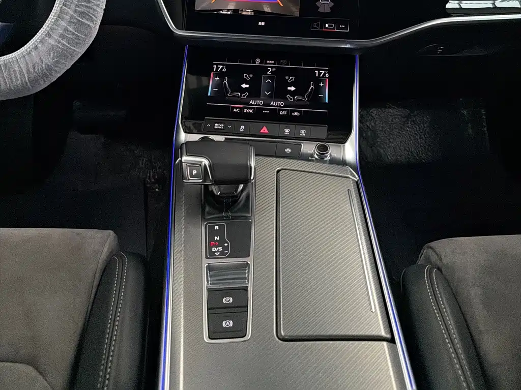 Audi A6L 2022 — фото 20