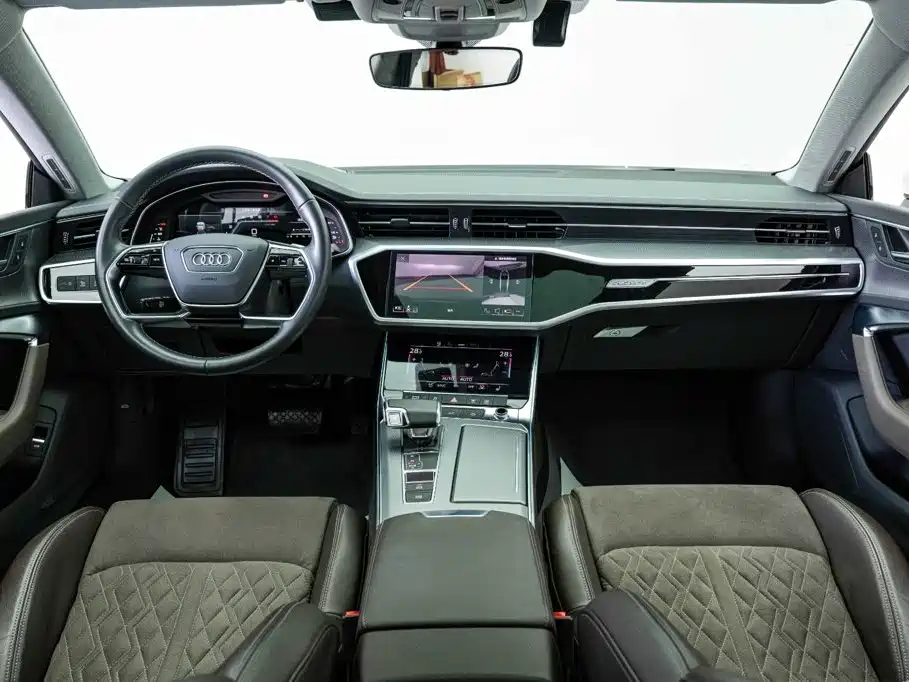 Audi A7L 2024 — фото 4