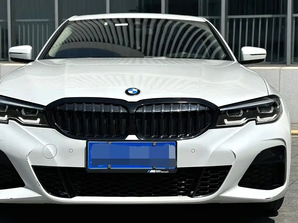 BMW 3 Series 2022