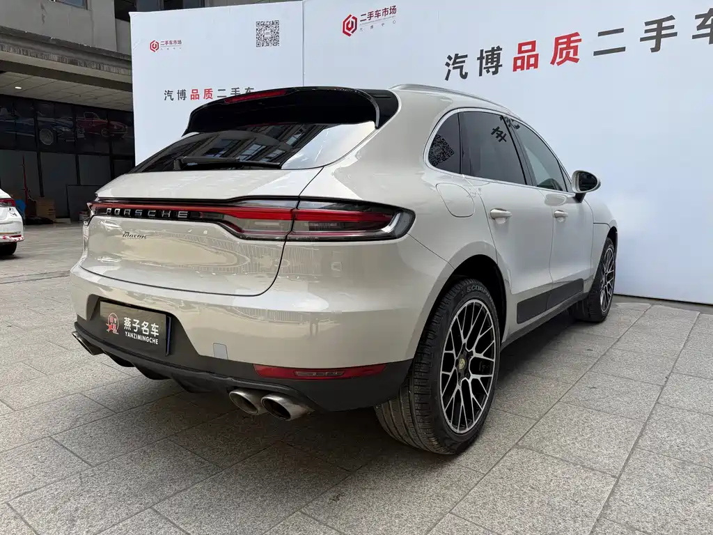 Porsche Macan 2020 — фото 16