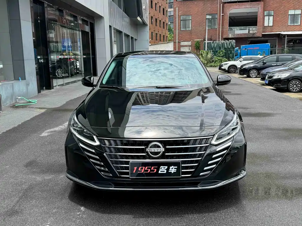 Nissan Teana 2024