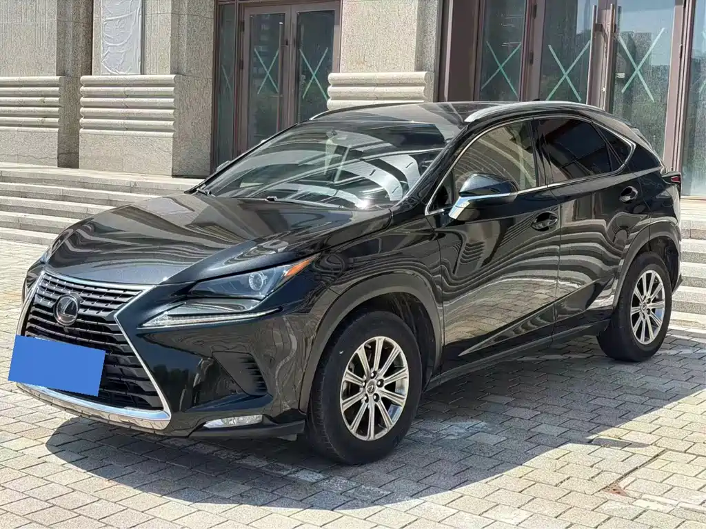 Lexus NX 2021 — фото 2