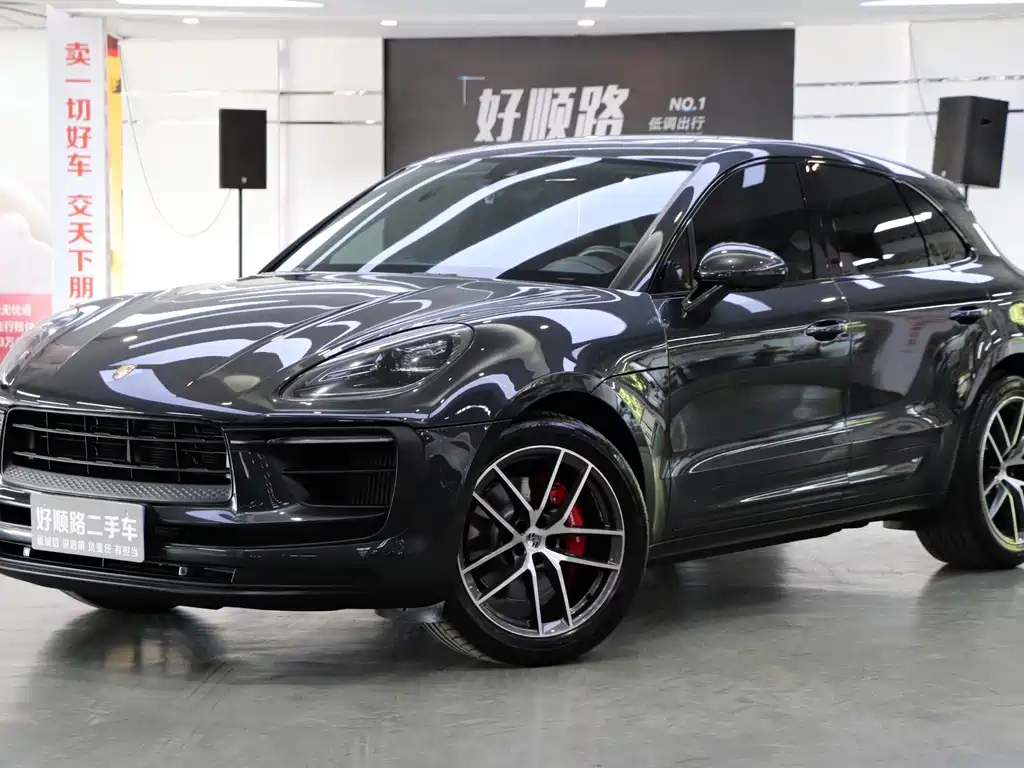 Porsche Macan 2023 — фото 1