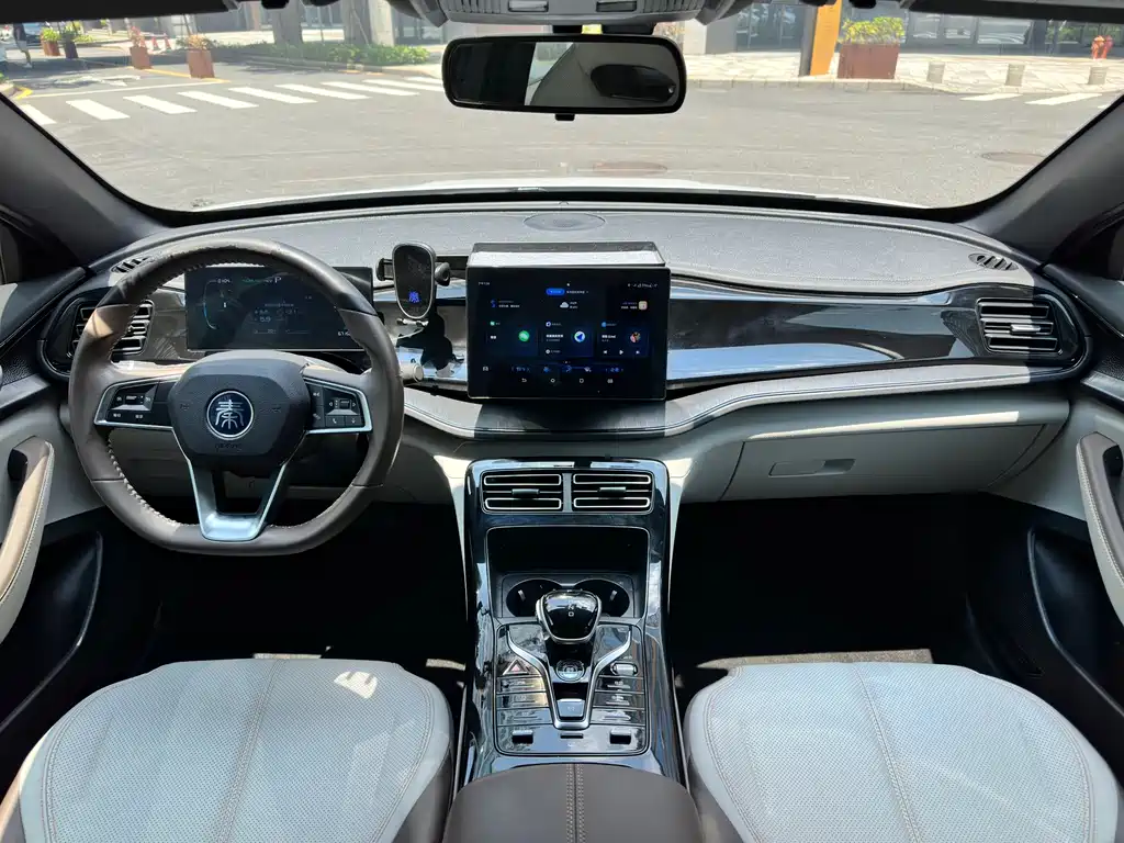 BYD Qin PLUS 2024 — фото 13