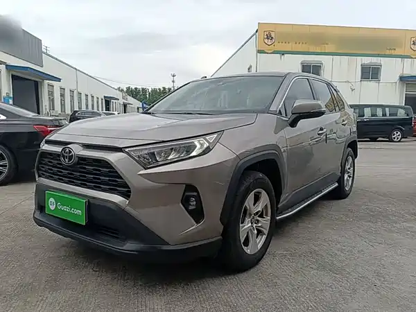 Toyota RAV4 2024
