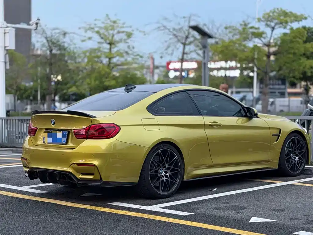 BMW M4 2018 — фото 7
