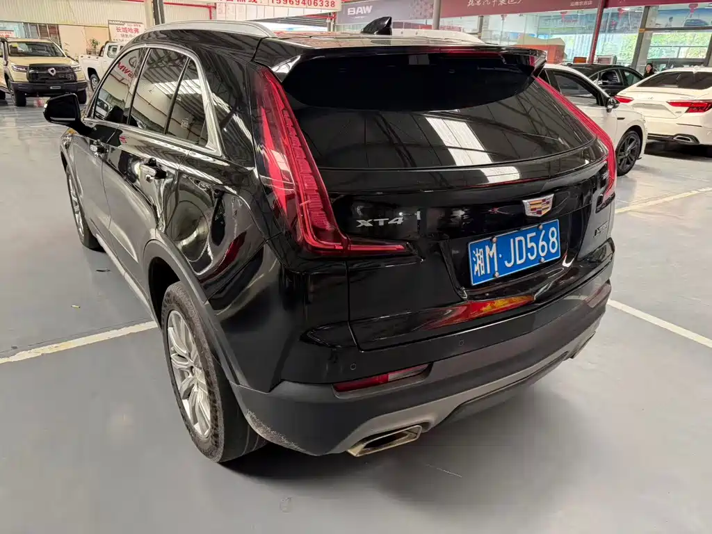 Cadillac XT4 2020 — фото 15