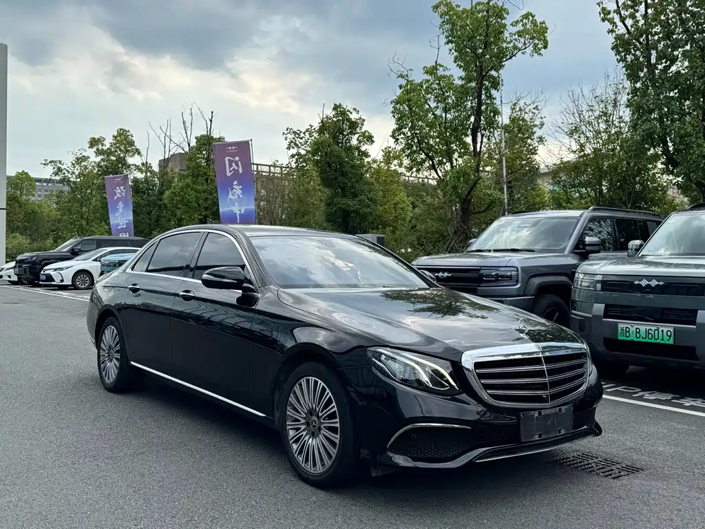 Mercedes-Benz E-Class 2020 — фото 3