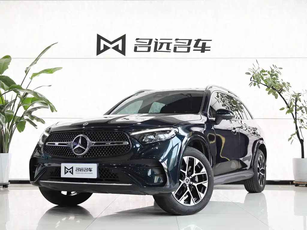 Mercedes-Benz GLC 2023 — фото 1