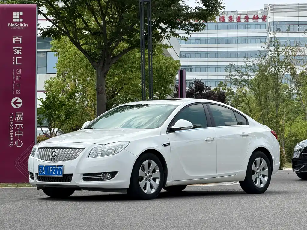 Buick Regal 2013