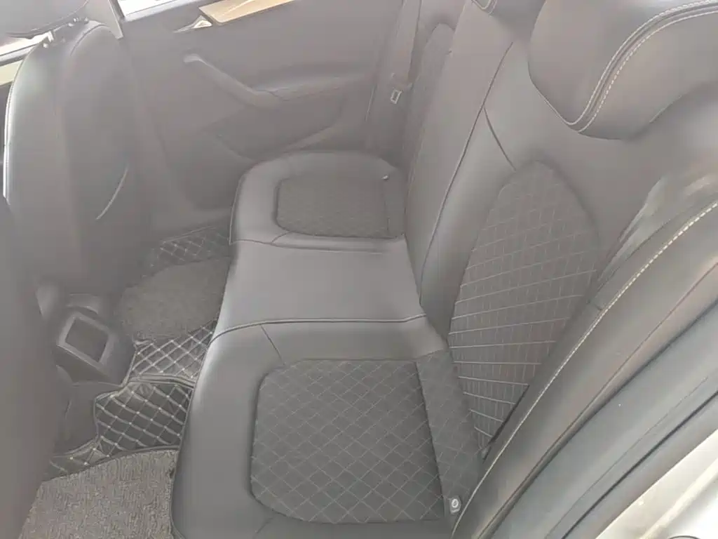 Skoda Rapid 2018 — фото 17