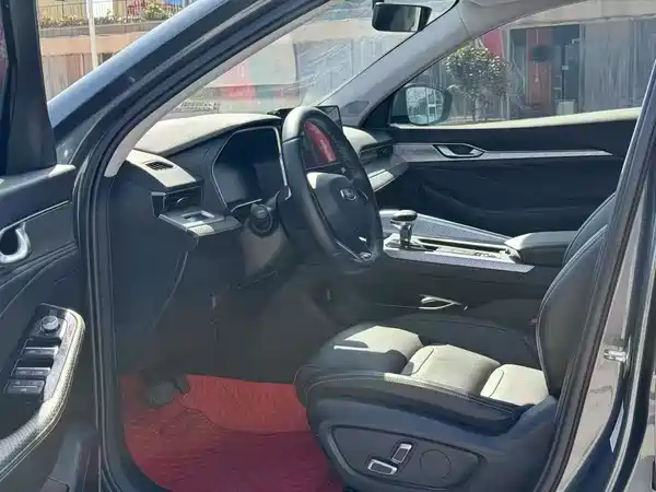 Geely Xingrui 2022