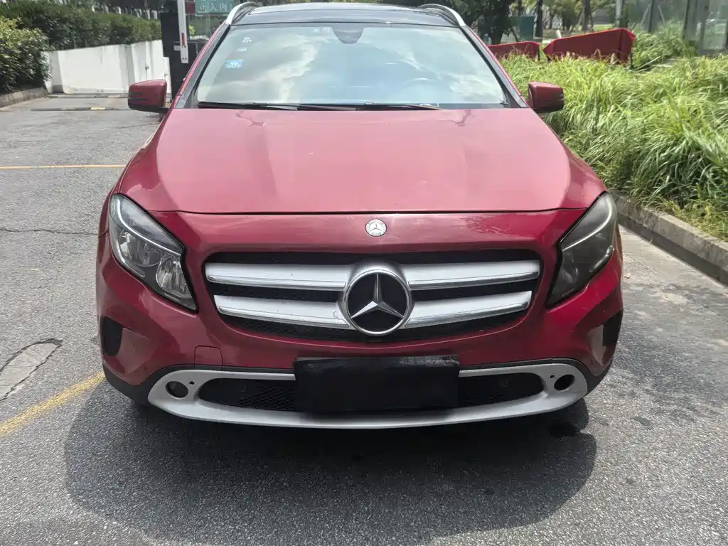 Mercedes-Benz GLA 2016