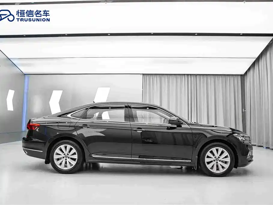 Volkswagen Passat 2021 — фото 4