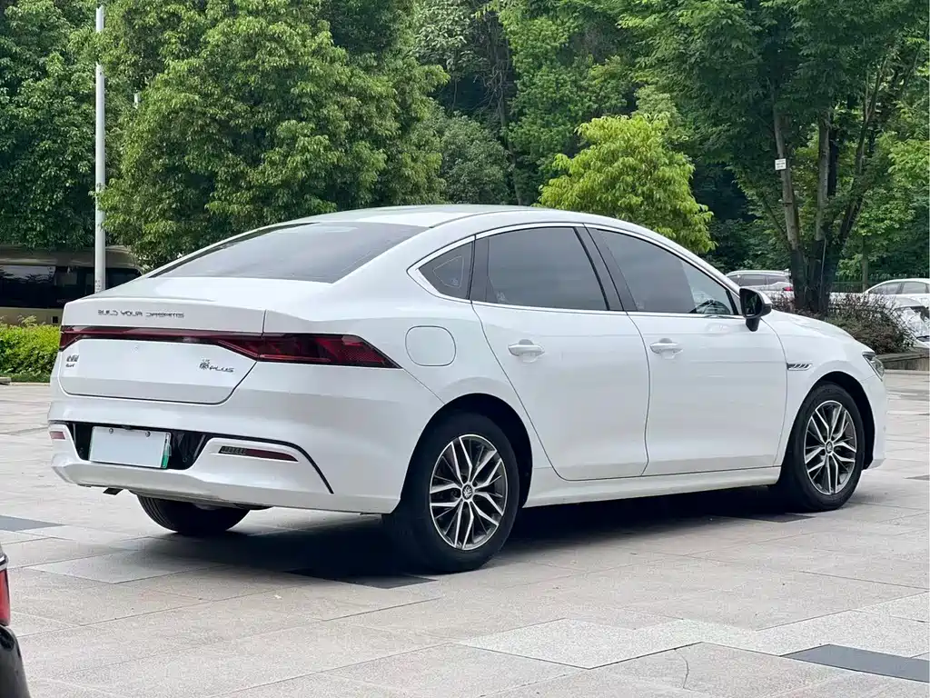 BYD Qin PLUS 2021 — фото 4