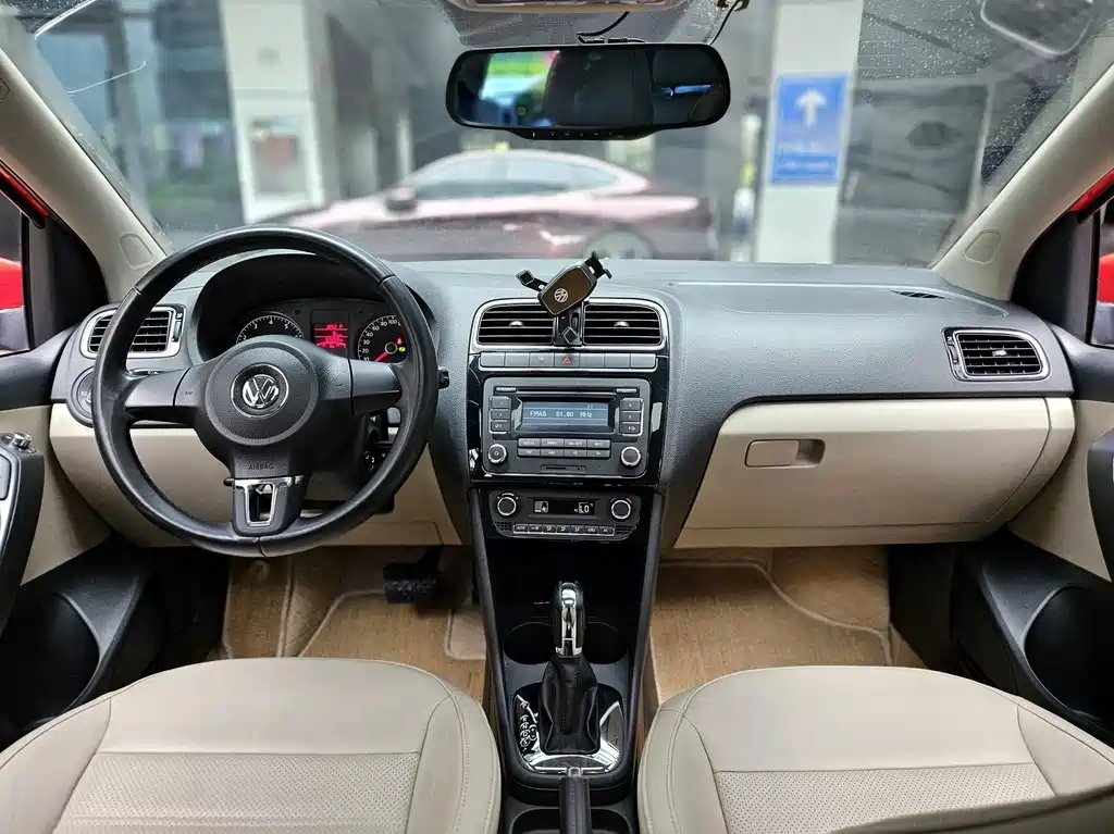 Volkswagen Polo 2012