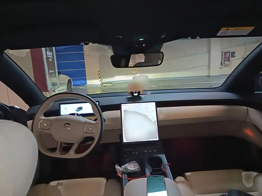 NIO ET5T 2024