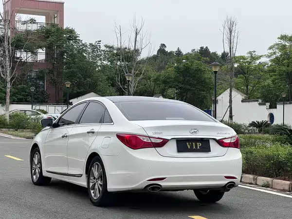 Hyundai Sonata 2015