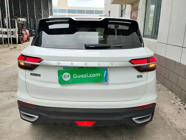 Geely Binyue 2021