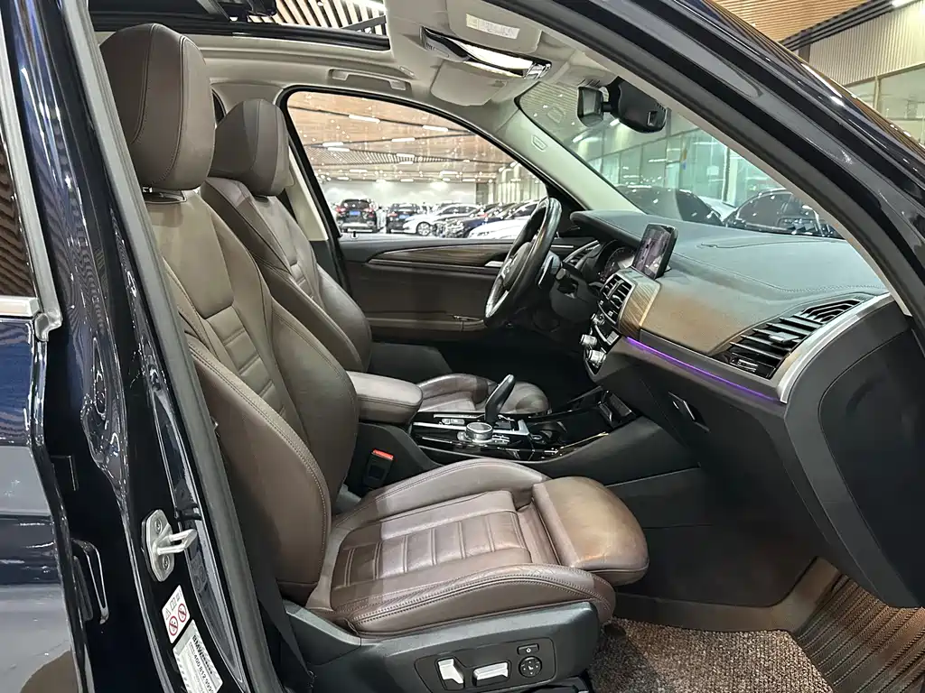 BMW X3 2021 — фото 11