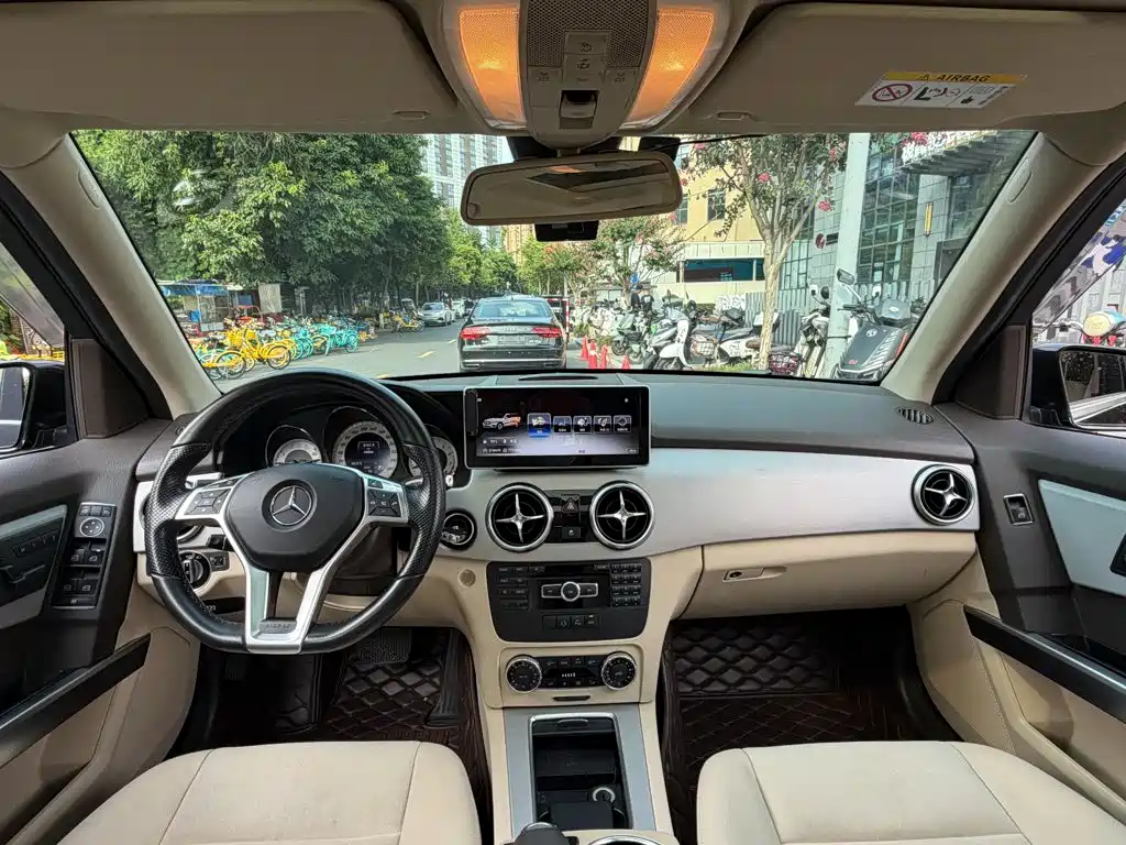 Mercedes-Benz GLK-Class 2015 — фото 13