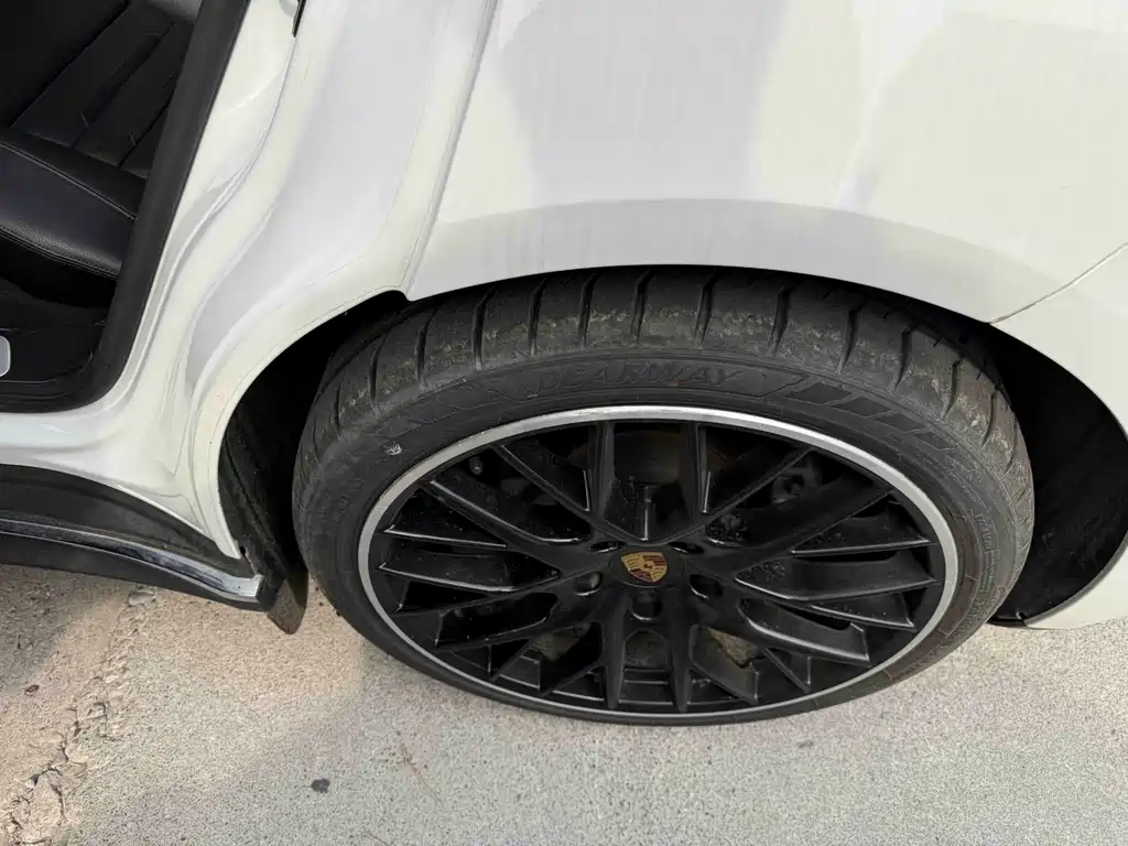 Porsche Panamera 2019