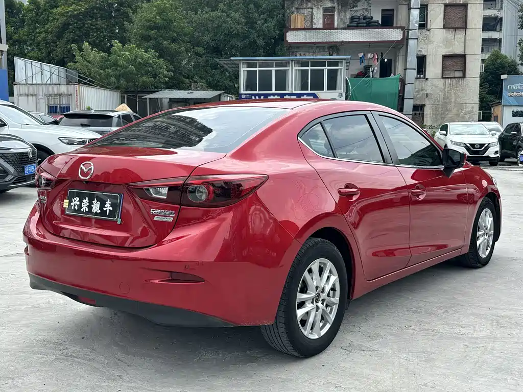 Mazda 3 Axela 2019
