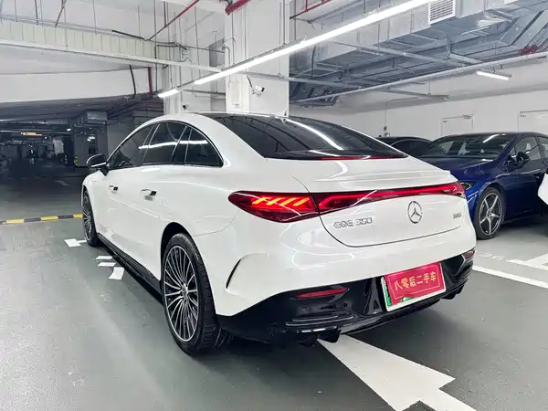 Mercedes-Benz EQE 2022