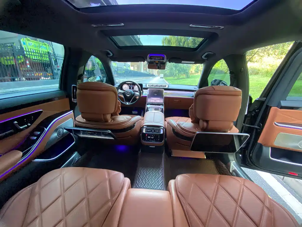 Mercedes-Benz Maybach S-Class 2023 — фото 24