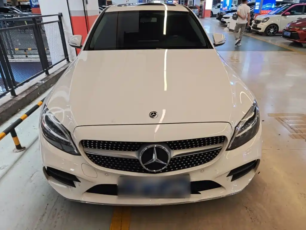 Mercedes-Benz C-Class 2020