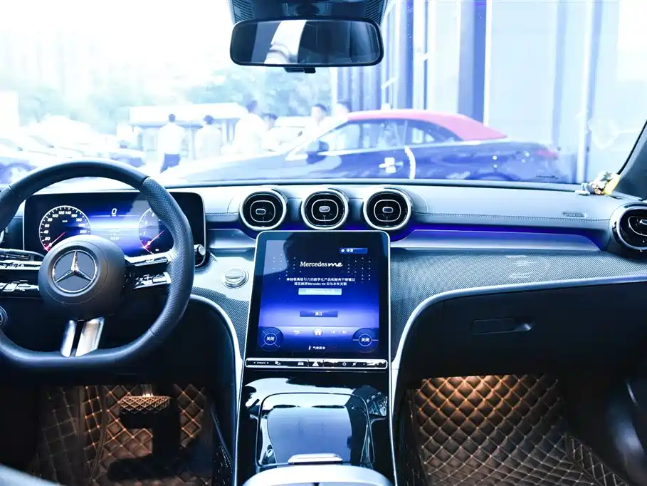 Mercedes-Benz C-Class 2023