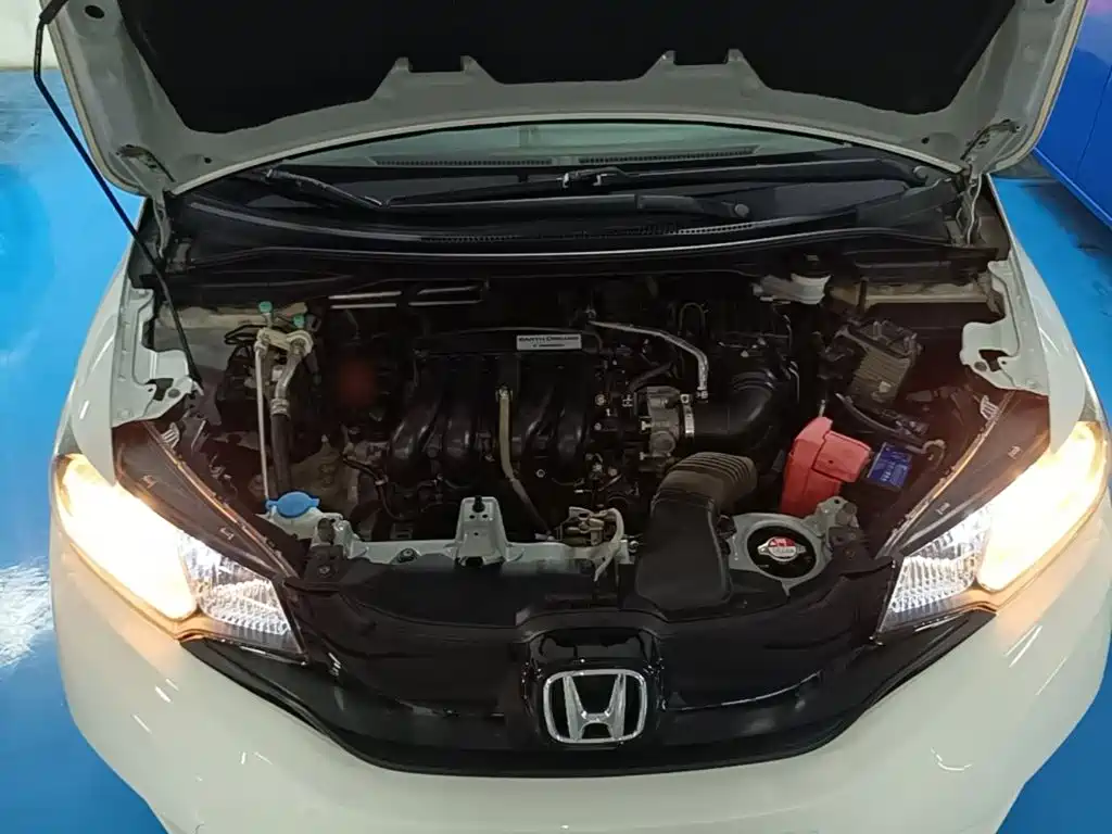 Honda Fit 2016 — фото 20