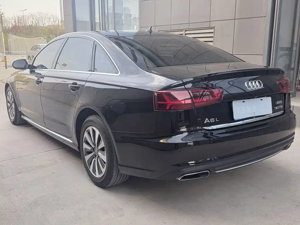 Audi A6L 2017 — фото 14