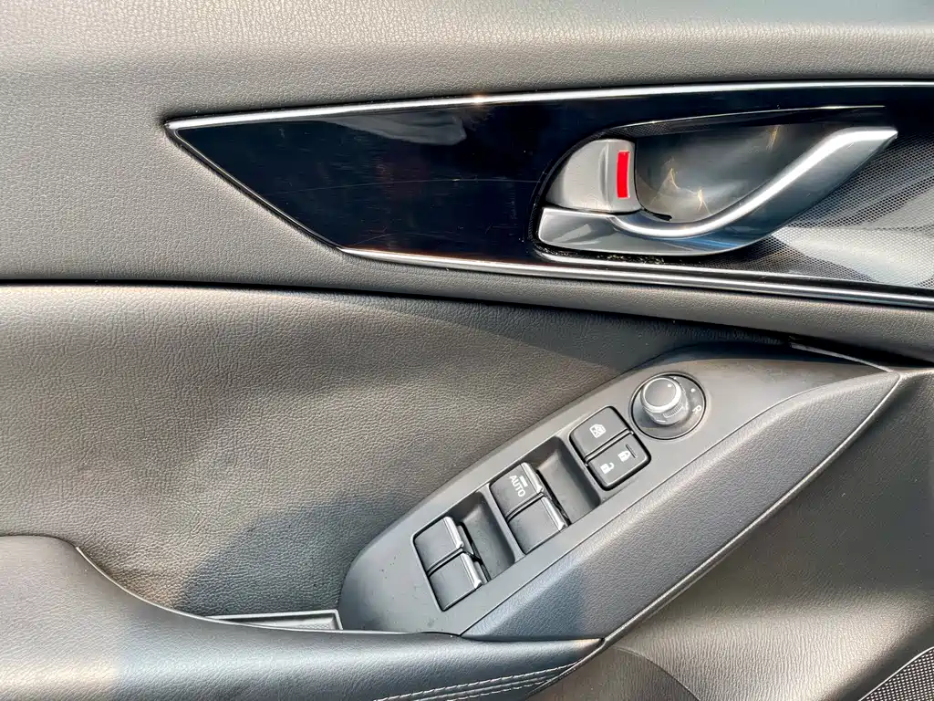 Mazda CX-4 2020 — фото 18