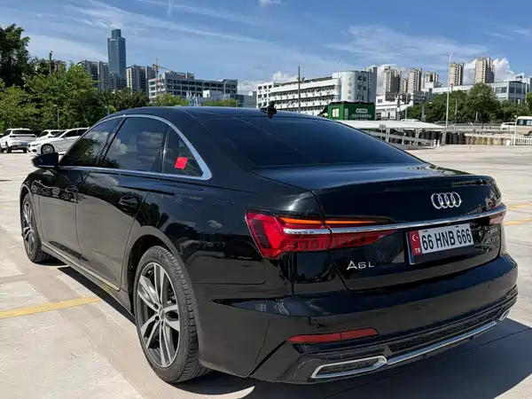 Audi A6L 2019