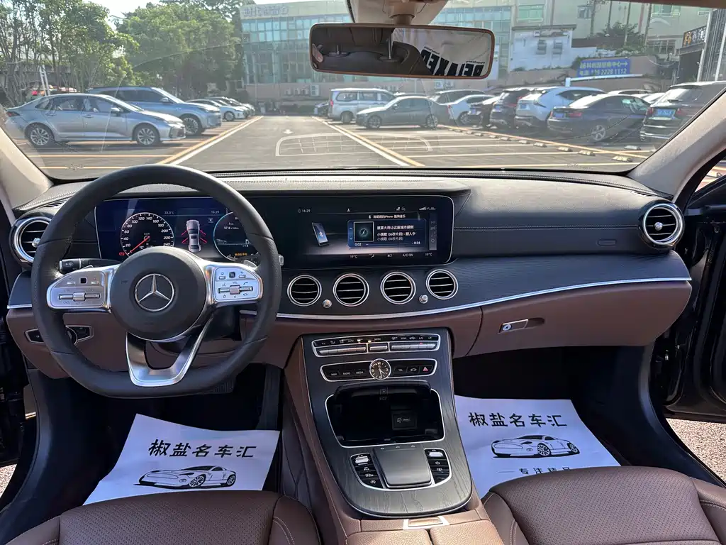 Mercedes-Benz E-Class 2020 — фото 23