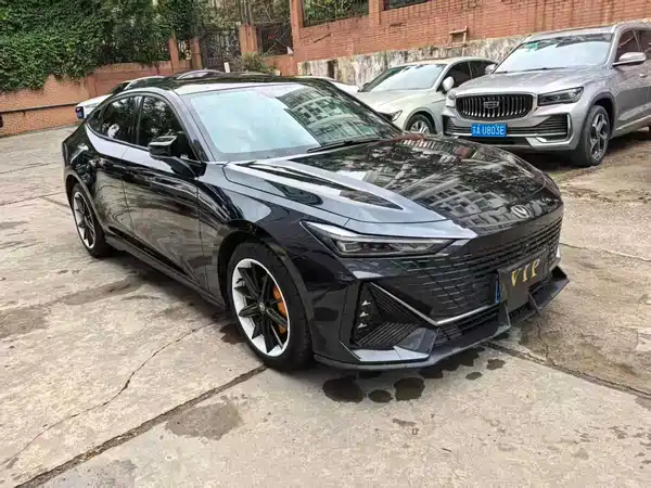 Changan UNI-V 2022