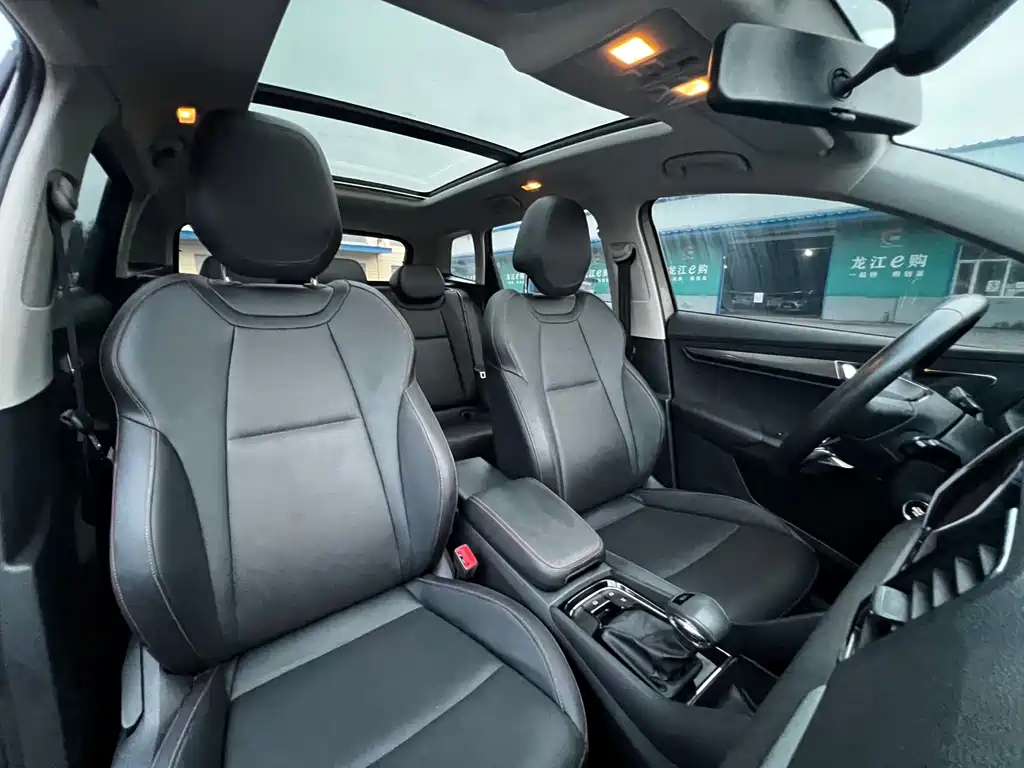 Skoda Karoq 2022 — фото 13