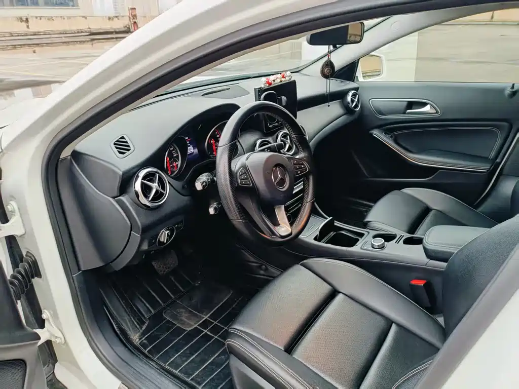 Mercedes-Benz GLA 2019 — фото 4