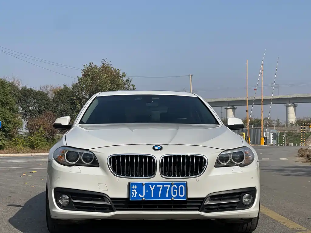 BMW 5 Series 2016 — фото 2