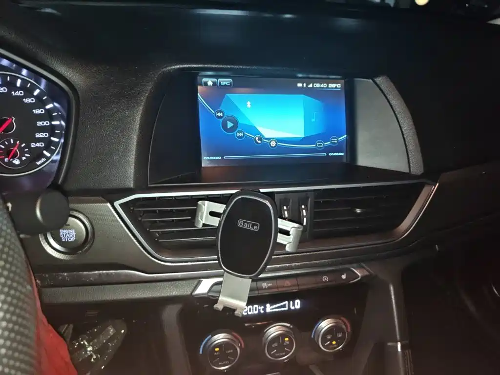 Haval H6 2018 — фото 10
