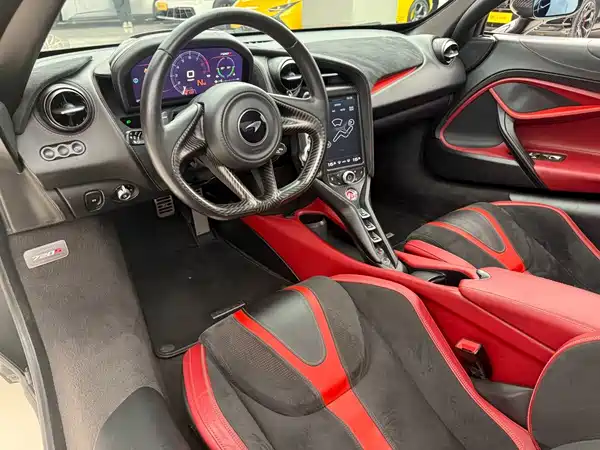 McLaren 720S 2019