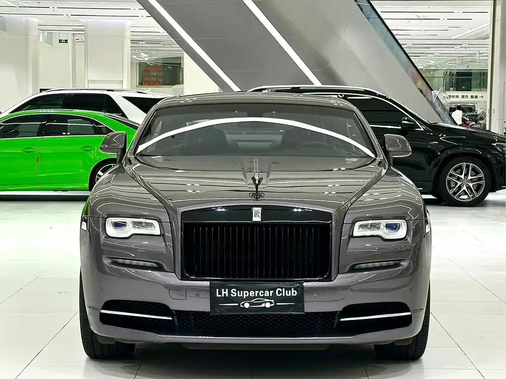 Rolls-Royce Phantom 2018 — фото 2
