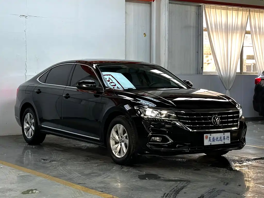 Volkswagen Passat 2021