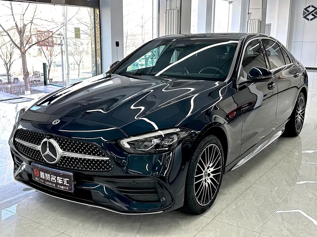 Mercedes-Benz C-Class 2023 — фото 1