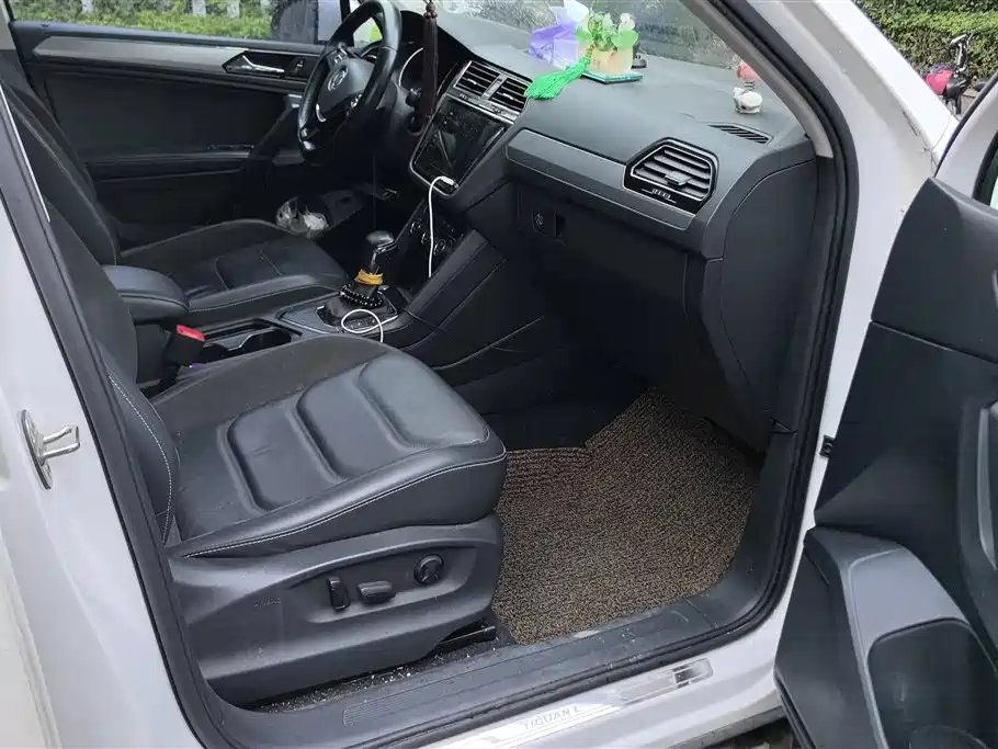 Volkswagen Tiguan L 2020