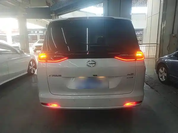 GAC Trumpchi M6 2022