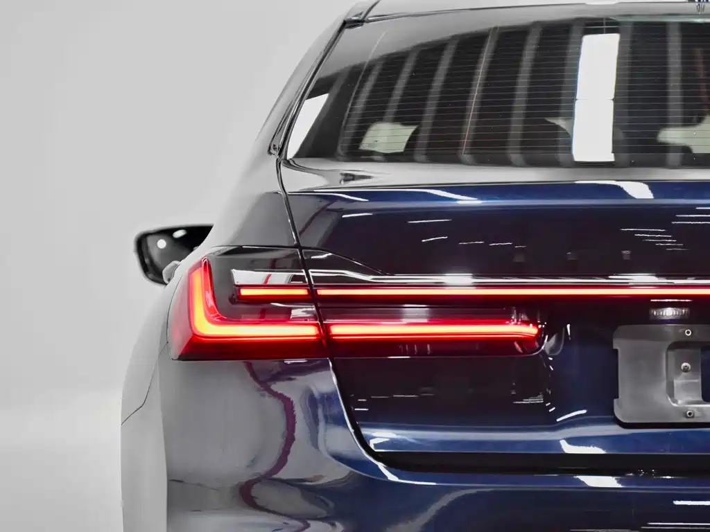 BMW 7 Series 2019 — фото 4