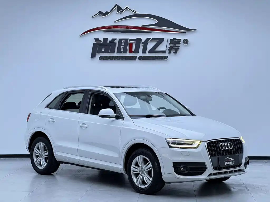 Audi Q3 2014 — фото 6